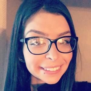 Meet your Posher, Katrina